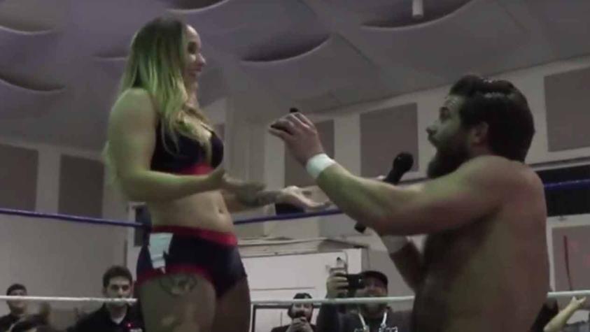 [VIDEO] Joey Ryan, el luchador que pidió matrimonio en un ring (y ganó su pelea)