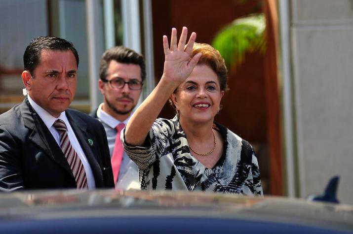 Dilma Rousseff mantiene perfil comercial en reunión con empresarios en Chile
