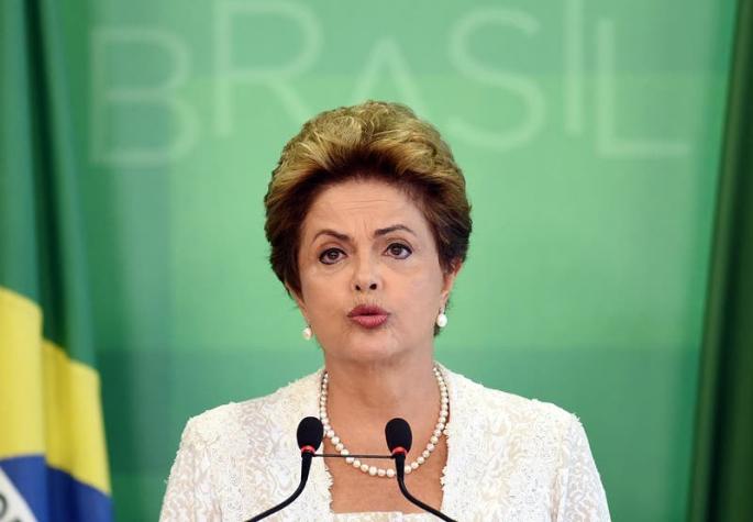 Rousseff: "No hay base real" para pedir mi salida y sería "un orgullo" tener a Lula de ministro