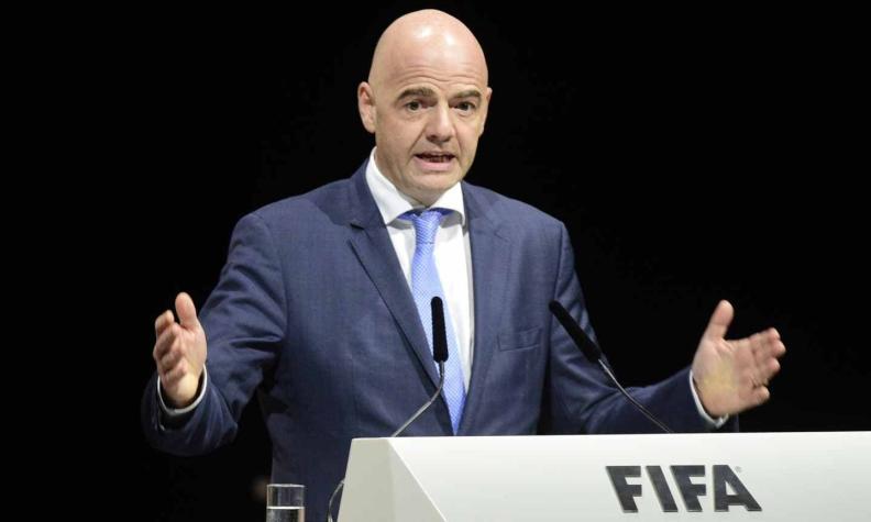 Presidente de la FIFA se declara a favor de un Mundial Argentina-Uruguay en 2030