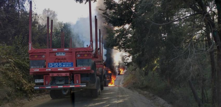 Atacan caravana de camiones en Tirúa, región del Biobío