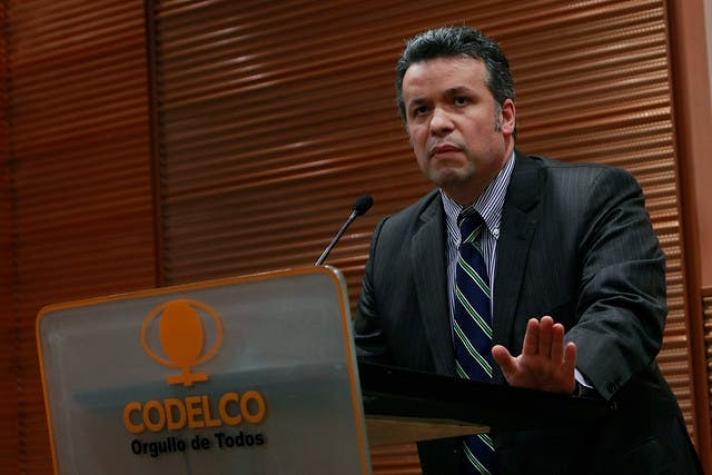 Presidente de Codelco proyecta que precio del cobre seguirá cayendo