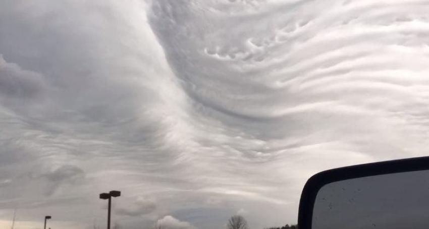[VIDEO] Las extrañas y bellas nubes onduladas que se captaron en el cielo de Alabama