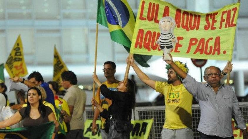 Protestas rivales en Brasil generan debate sobre división racial y social
