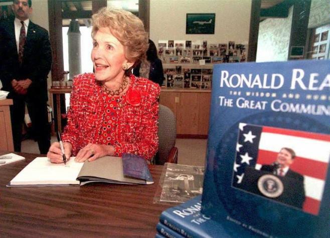 Nancy Reagan, una vida dedicada a los cambios sociales
