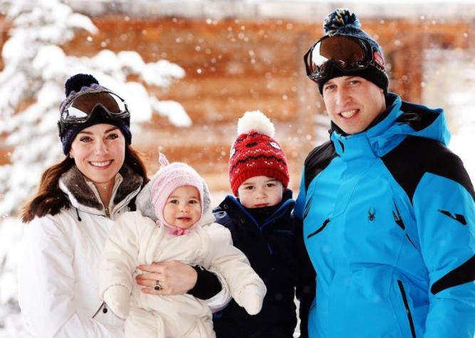 Diario inglés trata al príncipe Guillermo de "holgazán" tras sus fotos en la nieve
