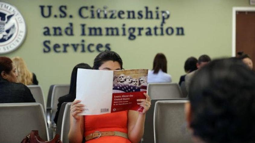 ¿Por qué es tan baja la cifra de mexicanos que se naturalizan en Estados Unidos?
