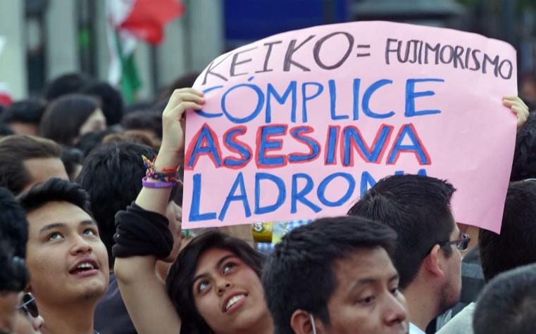 Masiva protesta en Lima contra candidata Keiko Fujimori