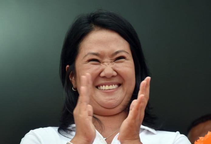 Keiko Fujimori podría ser excluida de elección presidencial por dar dinero en campaña