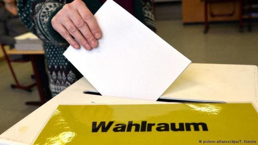 Alemania: abre elección regional marcada por crisis de refugiados