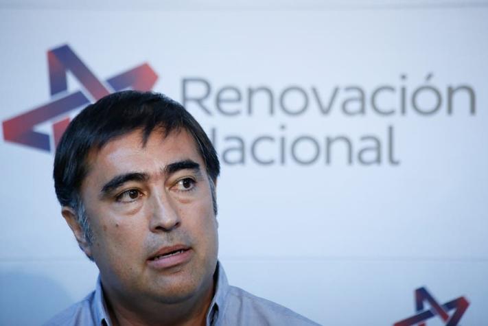 Mario Desbordes lanza dura crítica a Andrés Allamand tras Consejo General de Renovación Nacional