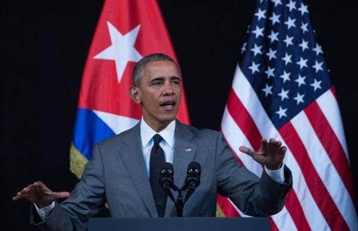 El momento exacto en que Barack Obama se entera de atentados en Bruselas