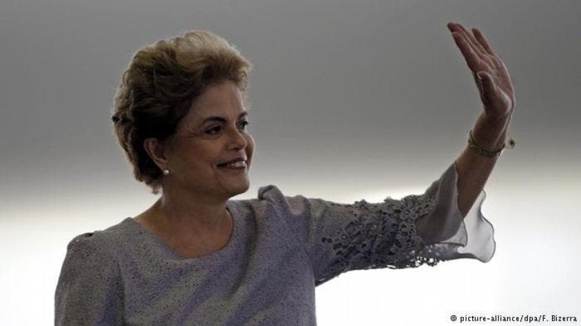 Rousseff y su vicepresidente se disputan votos en el Congreso para el impeachment