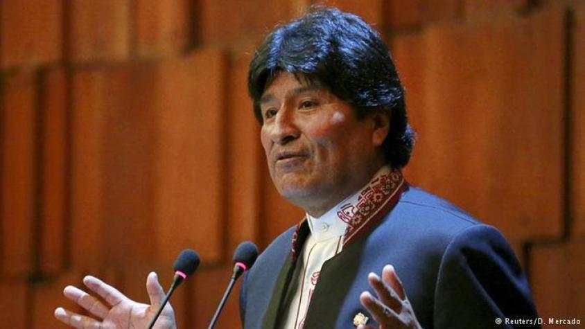 Morales increpa públicamente a canciller chileno por impasse con Bolivia