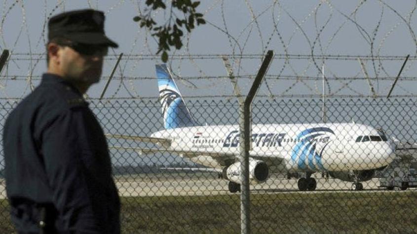 Liberan a la gran mayoría de pasajeros del avión desviado a Chipre