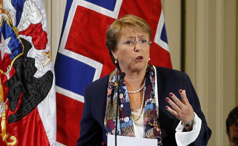 Presidenta Bachelet entrega mensaje de unidad de la Nueva Mayoría en la Junta Nacional de la DC
