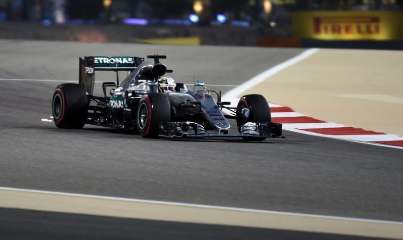Hamilton y Mercedes vuelven a dominar quedándose con la 'pole' en el GP de Bahrein