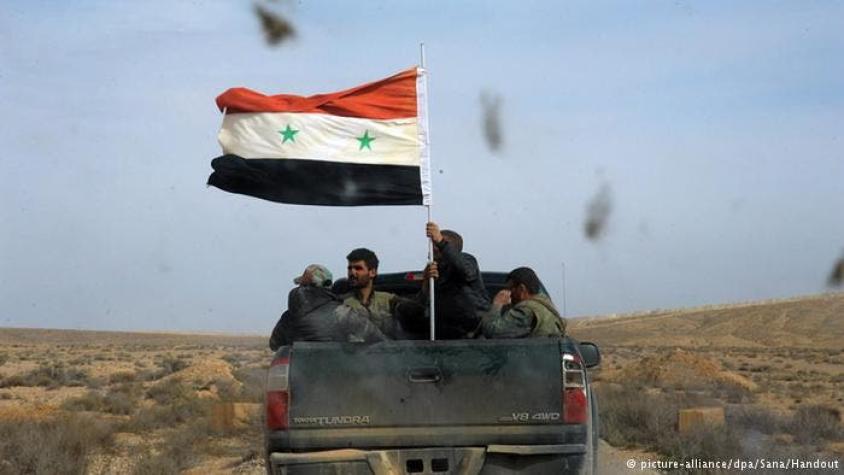 Ejército sirio expulsa al Estado Islámico de otra ciudad