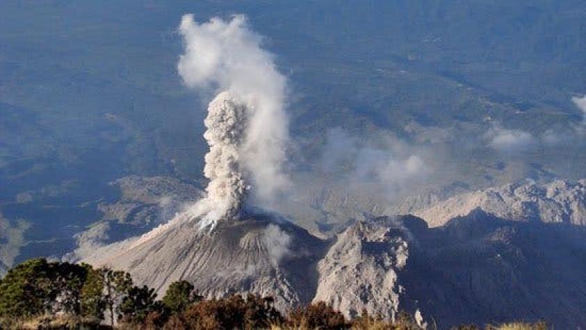 Volcán Santiaguito entra en nueva fase eruptiva en Guatemala