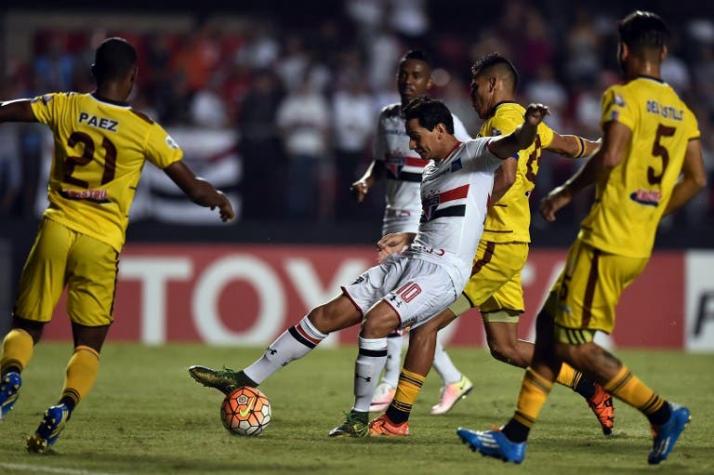 Sao Paulo con Eugenio Mena golea a Trujillanos y lucha por clasificar en Copa Libertadores