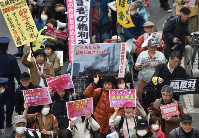 Tribunal japonés rechaza pedido de detener dos reactores nucleares