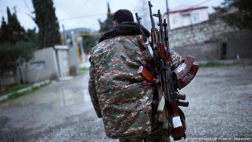 Azerbaiyán reconoce muerte de 31 soldados en Nagorno Karabaj