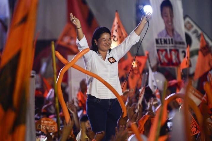 A 2 días de elecciones en Perú: sondeos dan empate en segundo lugar entre PPK y Mendoza