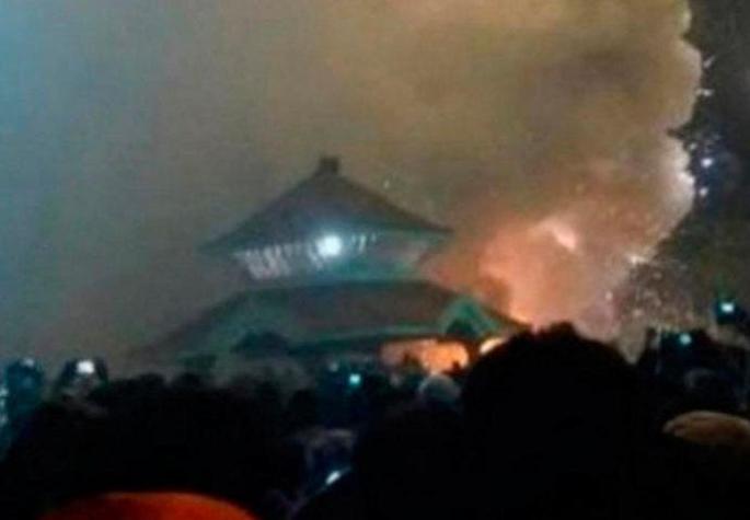 Al menos 79 muertos dejó un incendio en un templo de India