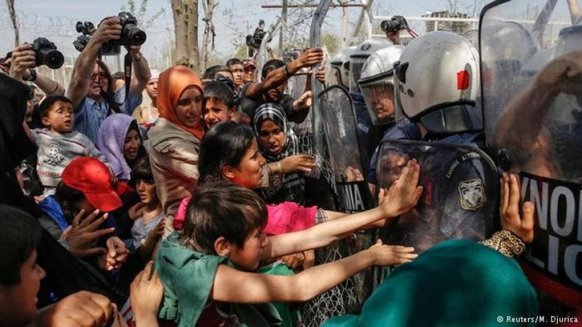 Refugiados asaltan frontera con Macedonia