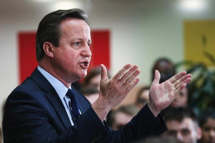 Cameron comparece en el parlamento por los "Panama Papers"