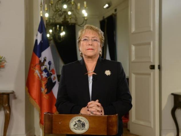Bachelet invita a participar del proceso para la creación de "una nueva Constitución"