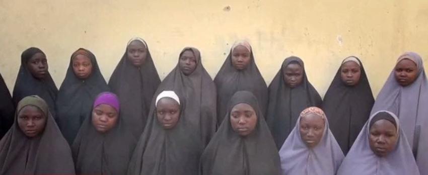 Video muestra que las niñas secuestradas por Boko Haram podrían estar vivas
