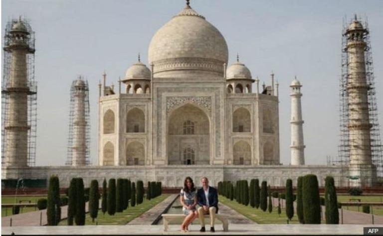 La foto de William y Kate que revive el recuerdo imborrable de la princesa Diana en el Taj Mahal