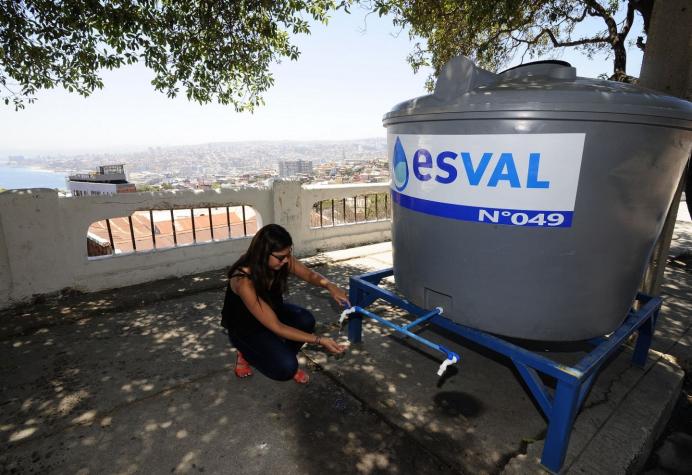 Esval anuncia corte de suministro de agua potable en Los Andes y Calle Larga
