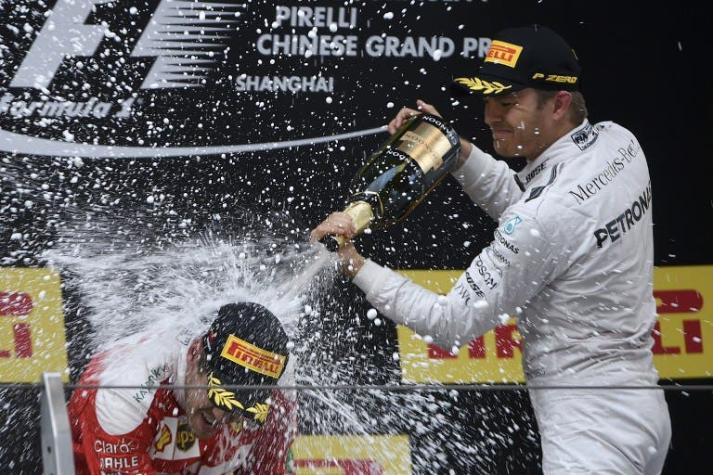 Alemán Nico Rosberg gana GP de China y sigue liderando la Fórmula Uno