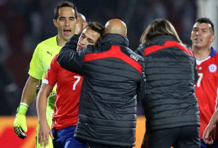 Sampaoli cuenta que Alexis "no sabía qué hacer" en el penal de la final frente a Argentina