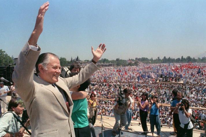 Jaime de Aguirre y campaña de Aylwin en 1989: "Tenía una disciplina muy notable"