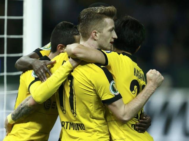 Borussia Dortmund será el rival del Bayern Munich de Vidal en la final de la Copa de Alemania