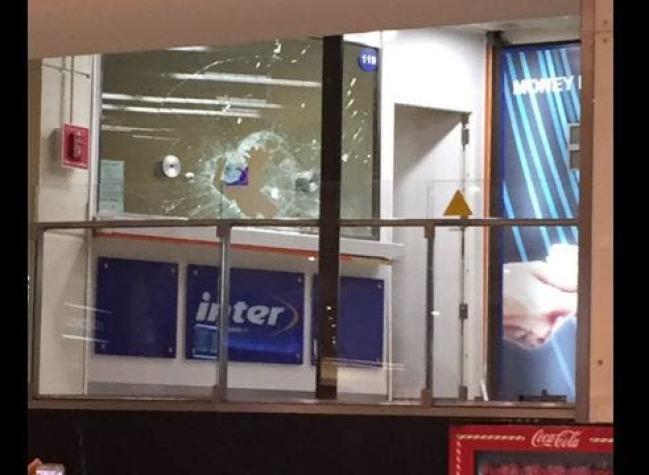 Casa de cambio ubicada en mall Parque Arauco sufrió asalto