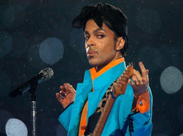 Prince: Diario inglés asegura que familiares lo cremaron en secreto