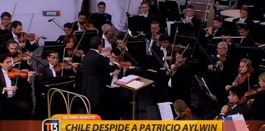 [VIDEO] Orquesta Filarmónica de Santiago interpreta el Himno Nacional