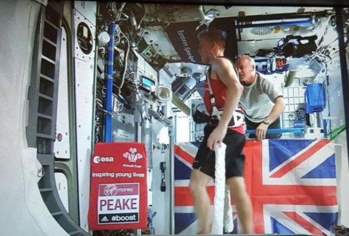 Astronauta británico corrió la maratón de Londres desde el espacio
