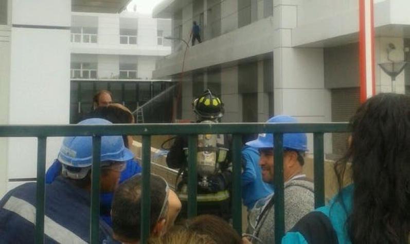 Incendio en Hospital de Talca obligó a evacuación