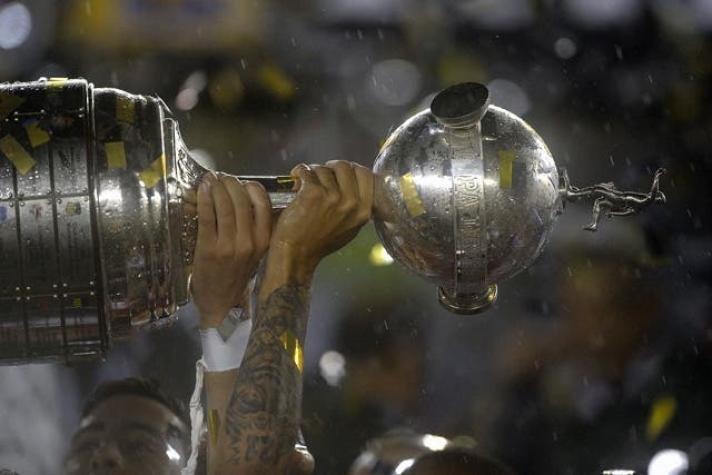 Presidente de la Conmebol plantea posibilidad de que Copa Libertadores tenga una sola final
