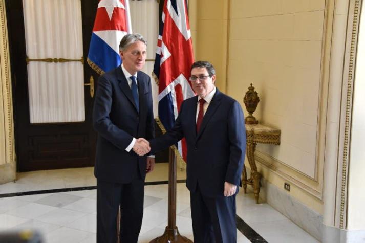 Reino Unido refuerza interés en Cuba con primer viaje de un canciller desde 1959