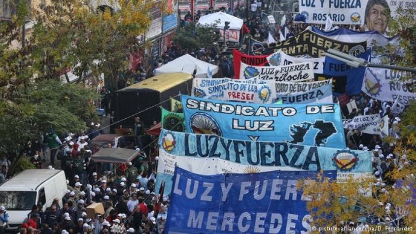 Los sindicatos protestan contra las políticas de Macri