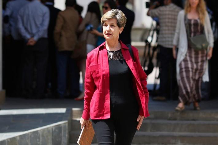 Isabel Allende pide no adelantar juicios sobre situación de Carolina Tohá