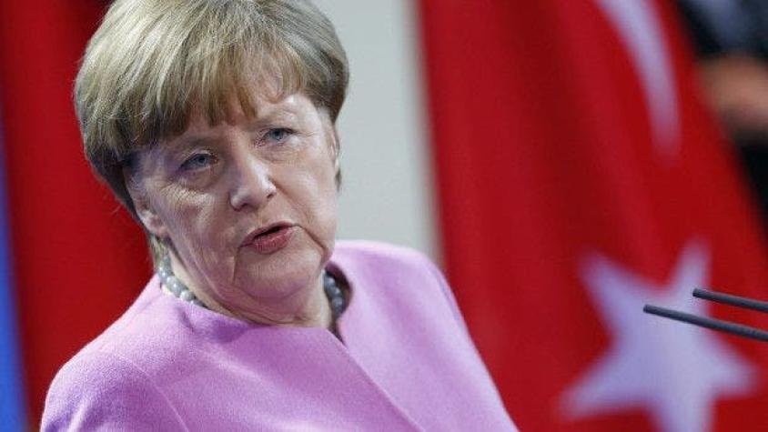 Merkel expresa "fuertes preocupaciones" sobre Turquía antes de encuentro con Erdogan