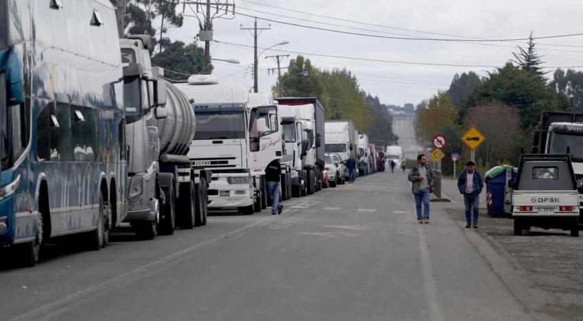 El desabastecimiento amenaza a Chiloé en tercer día de manifestaciones