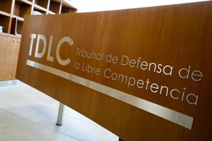 Enrique Vergara es designado como nuevo presidente del Tribunal de Defensa de la Libre Competencia